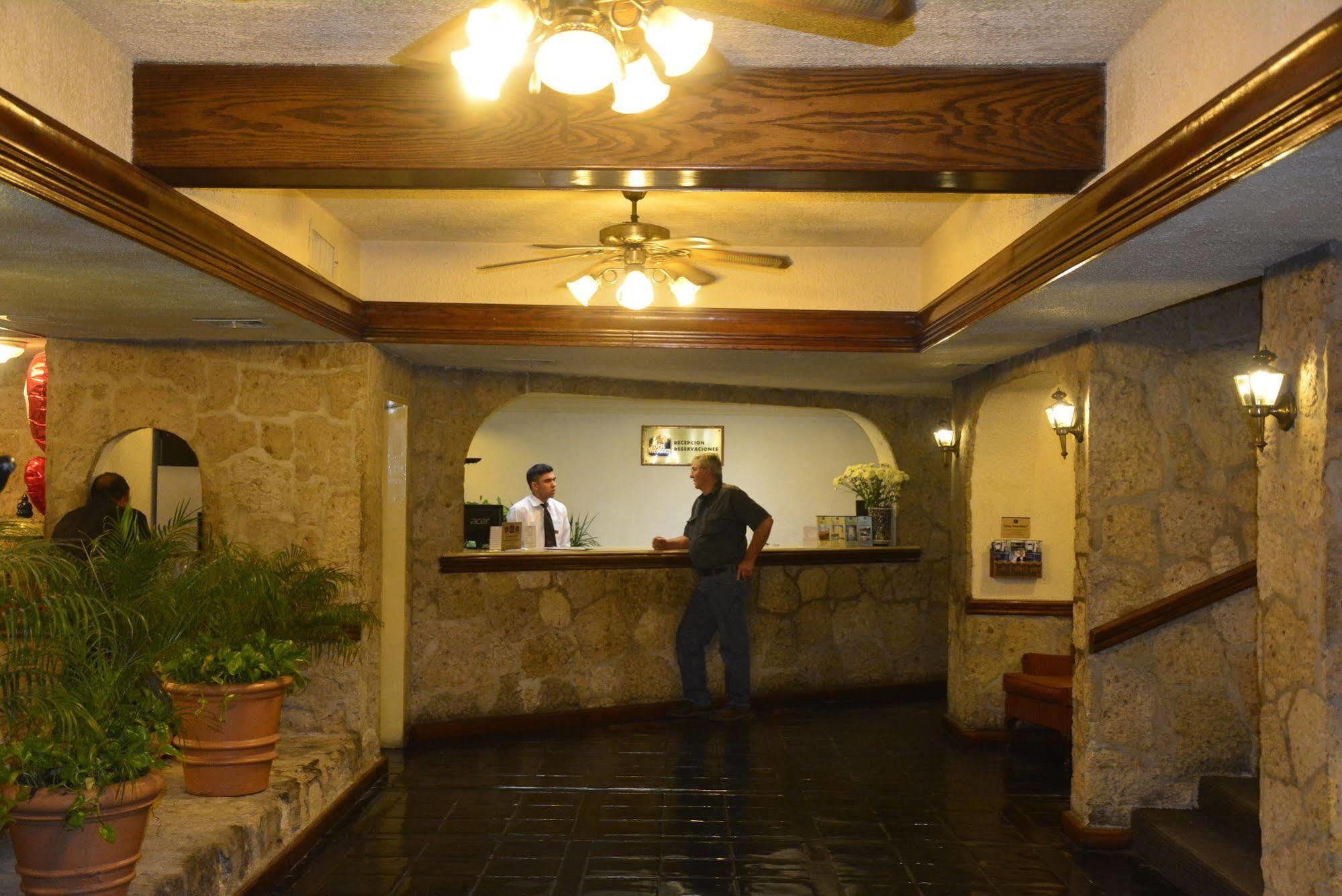 Best Western Posada Del Rio Gomez Palacio Εξωτερικό φωτογραφία