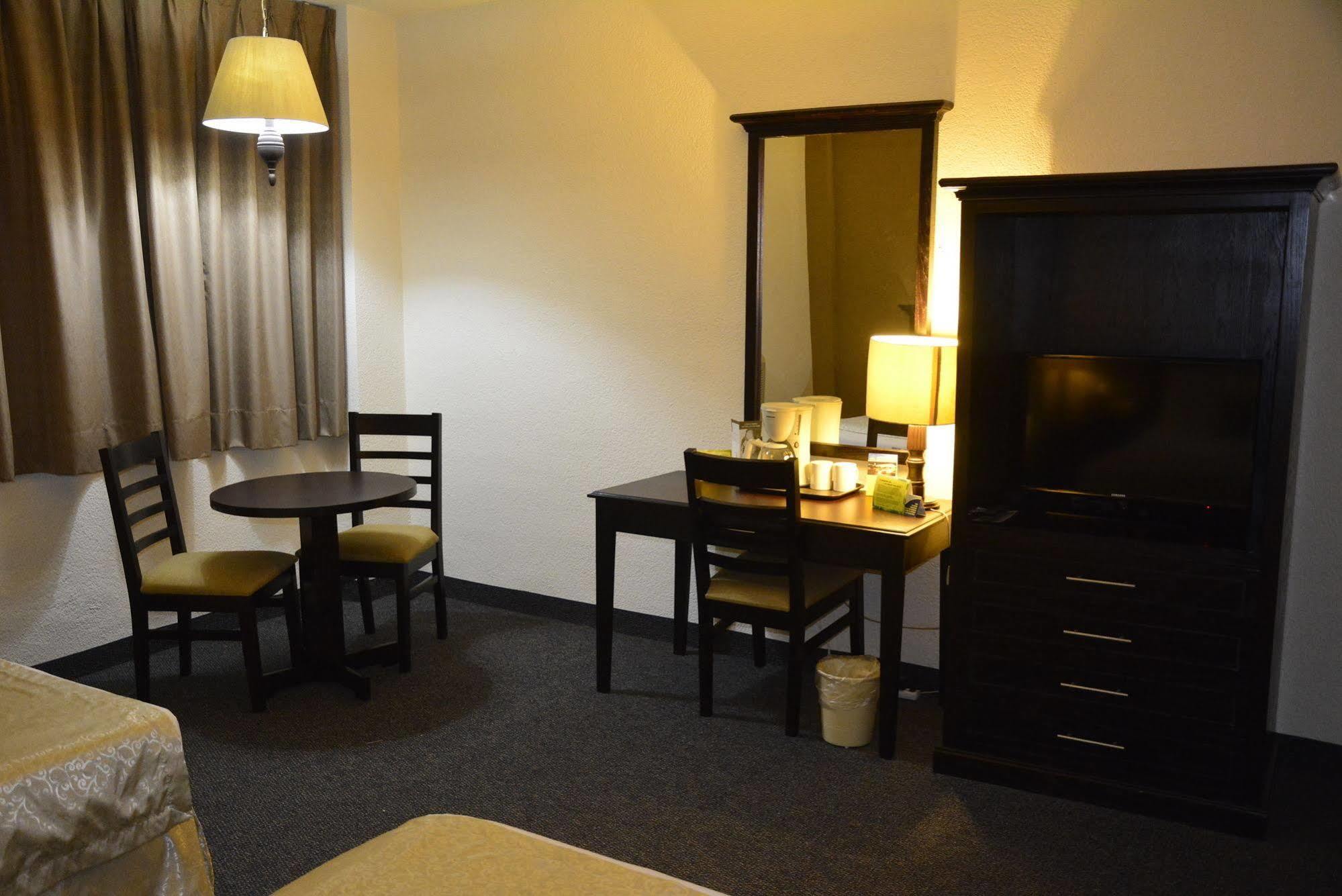 Best Western Posada Del Rio Gomez Palacio Εξωτερικό φωτογραφία